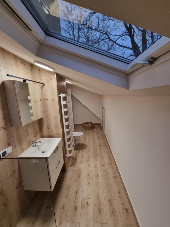 Na Uboczu 3 2 Lazienki I Taras Villa Krakau