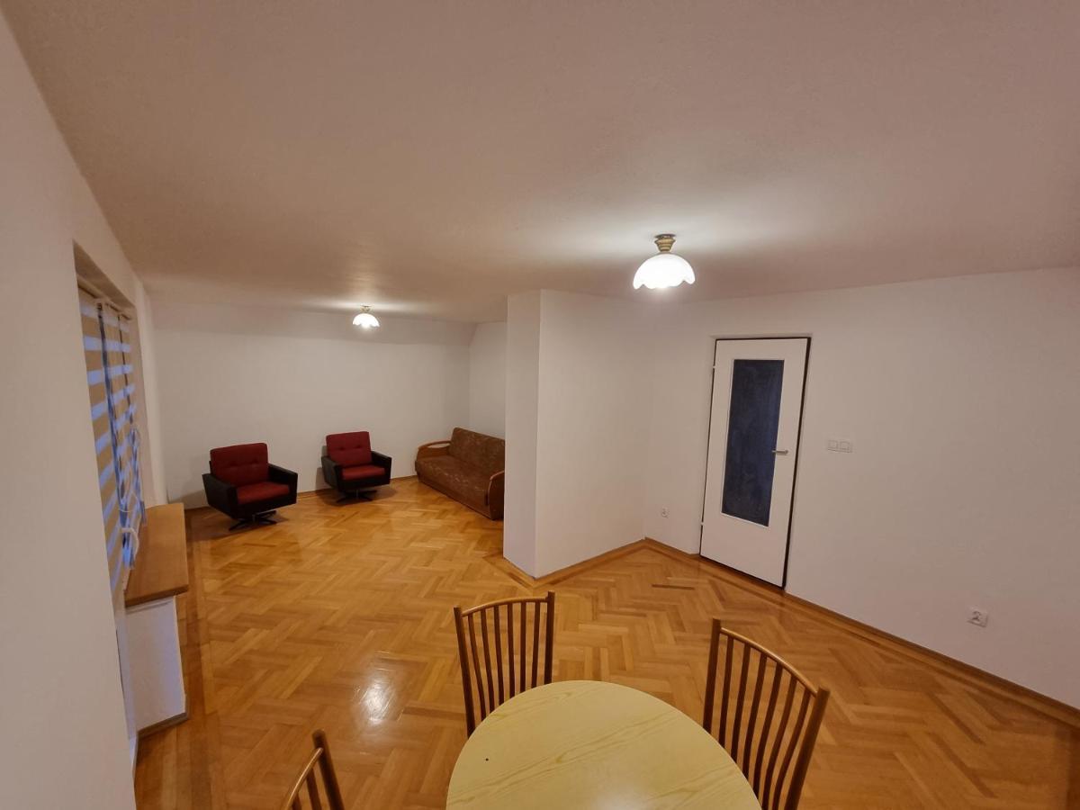 Na Uboczu 3 2 Lazienki I Taras Villa *