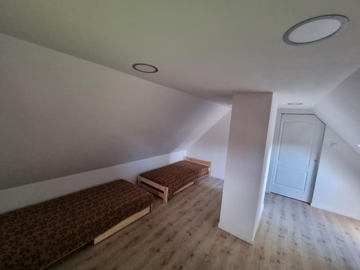 Villa Na Uboczu 3 2 Lazienki I Taras